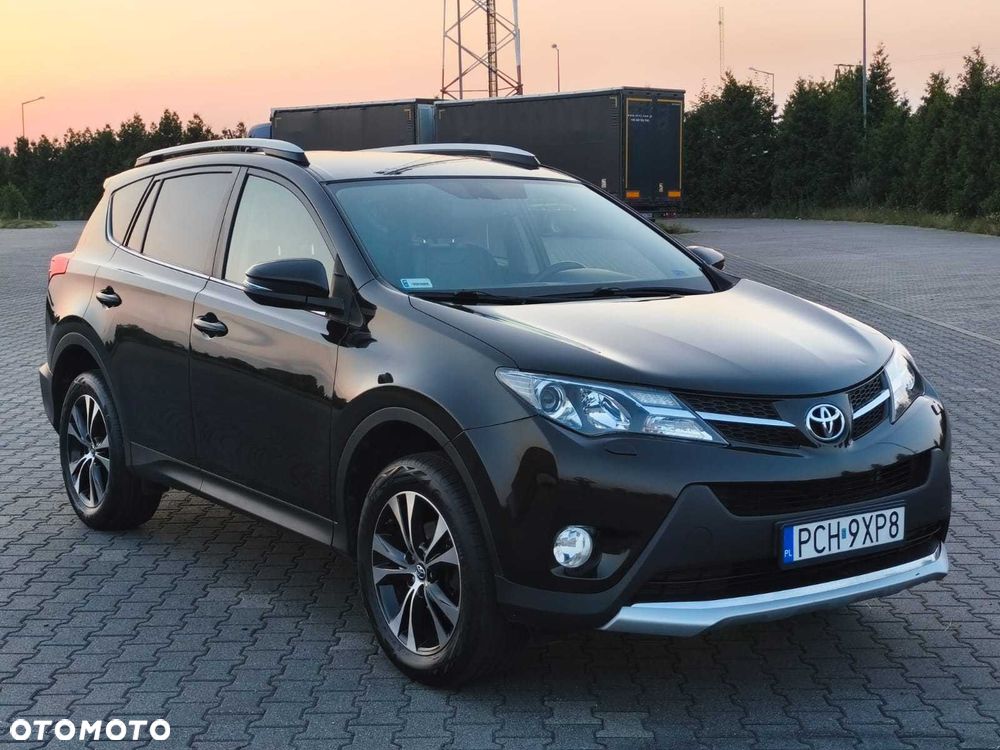 Toyota RAV4 - 1