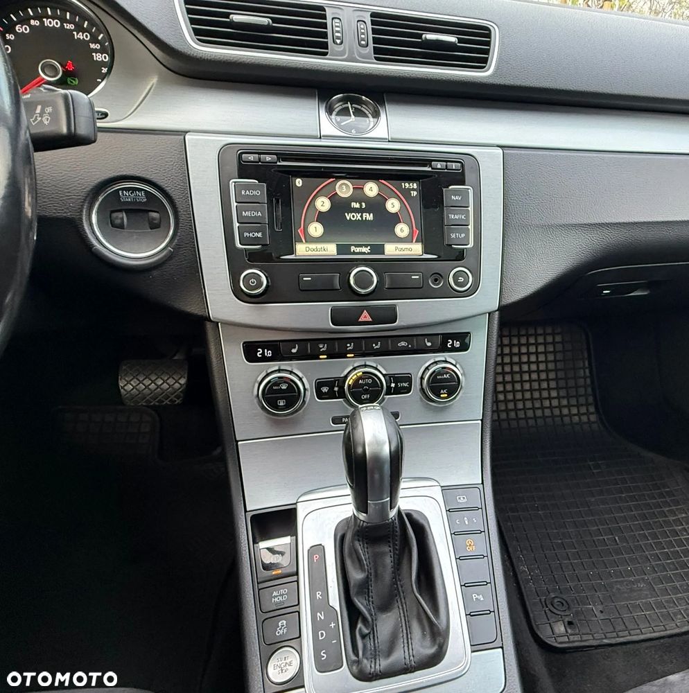 Volkswagen CC 2.0 TDI BlueMotion Technology DSG - 13