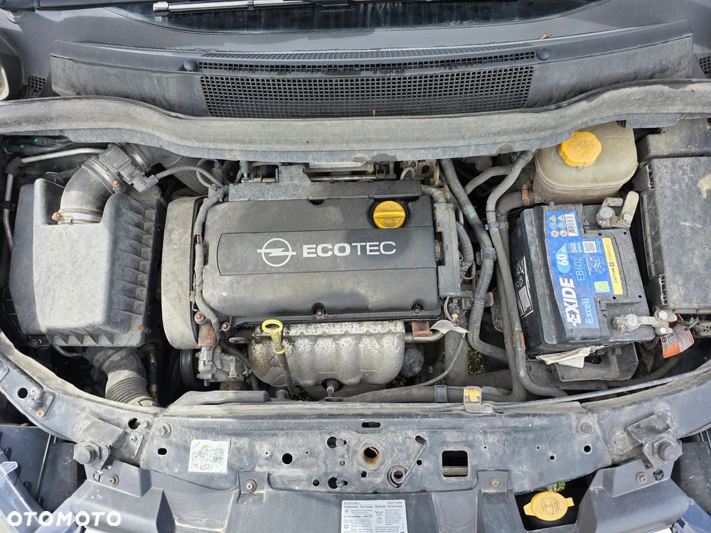 Opel Zafira 1.8 - 7