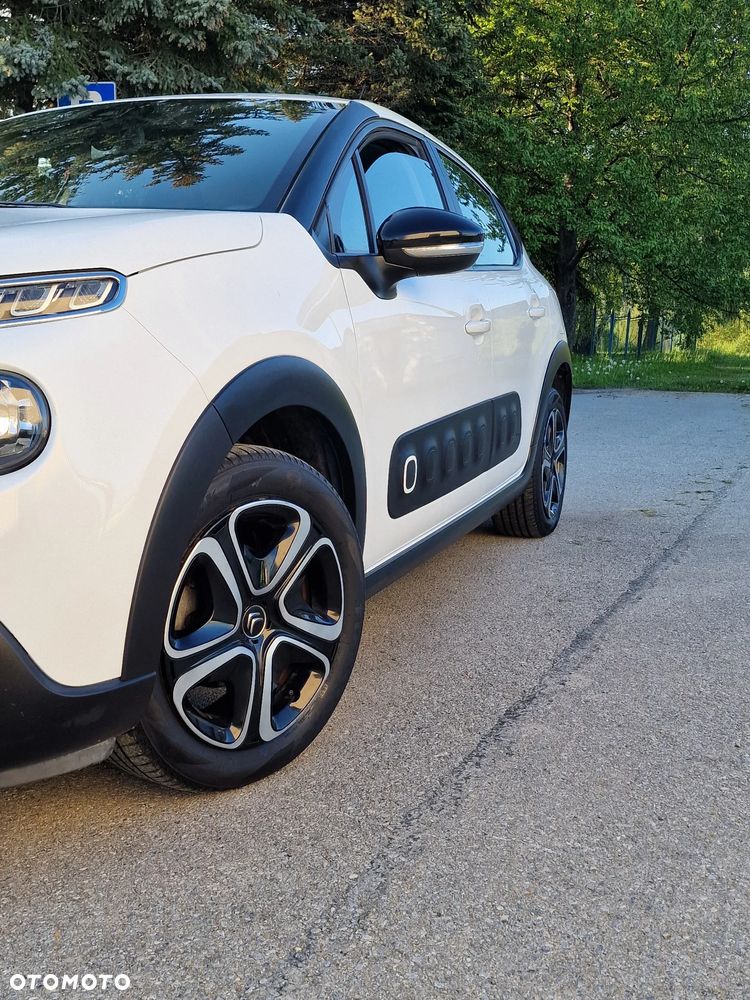 Citroën C3 1.2 PureTech Exclusive - 25