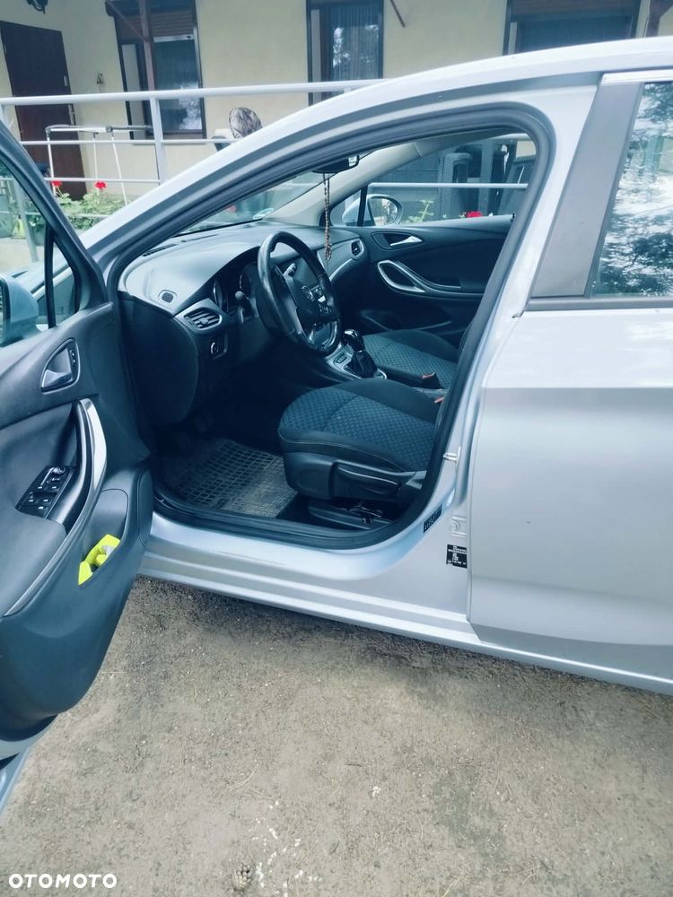 Opel Astra 1.6 D (CDTI) Start/Stop Edition - 6