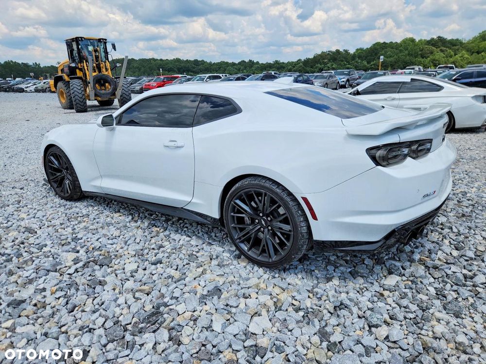 Chevrolet Camaro - 4