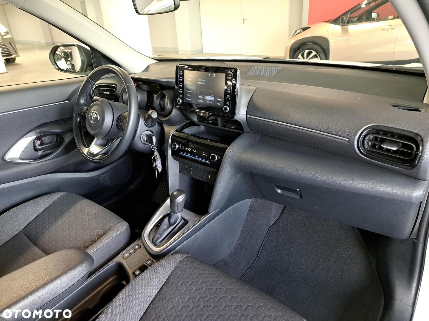 Toyota Yaris Cross - 16