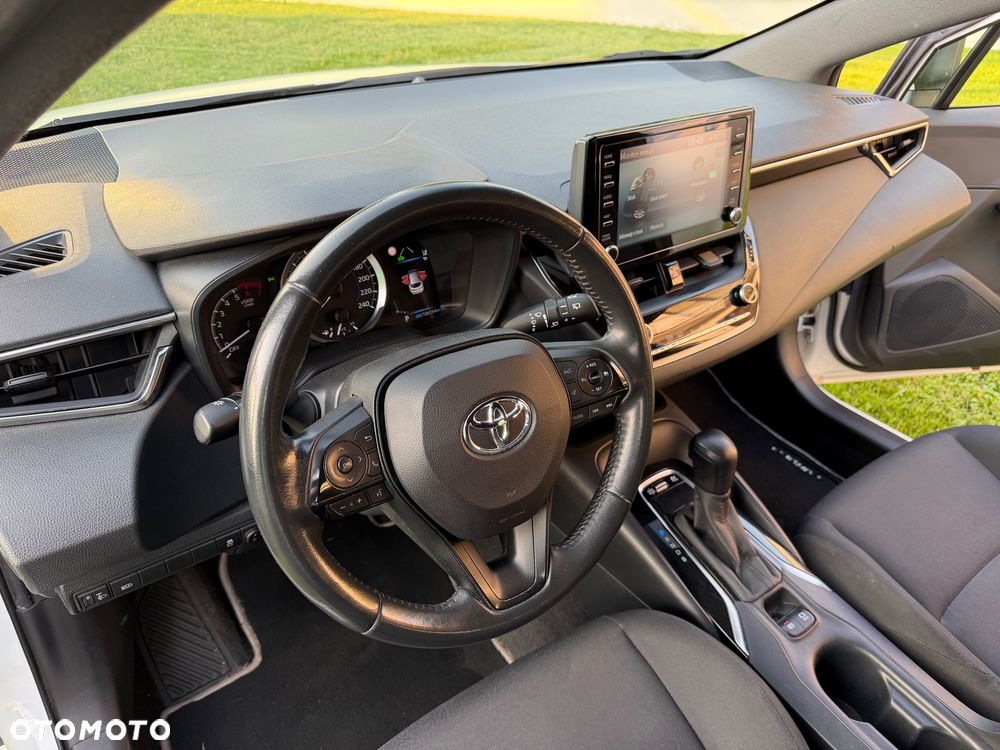 Toyota Corolla 1.8 Hybrid Comfort - 14