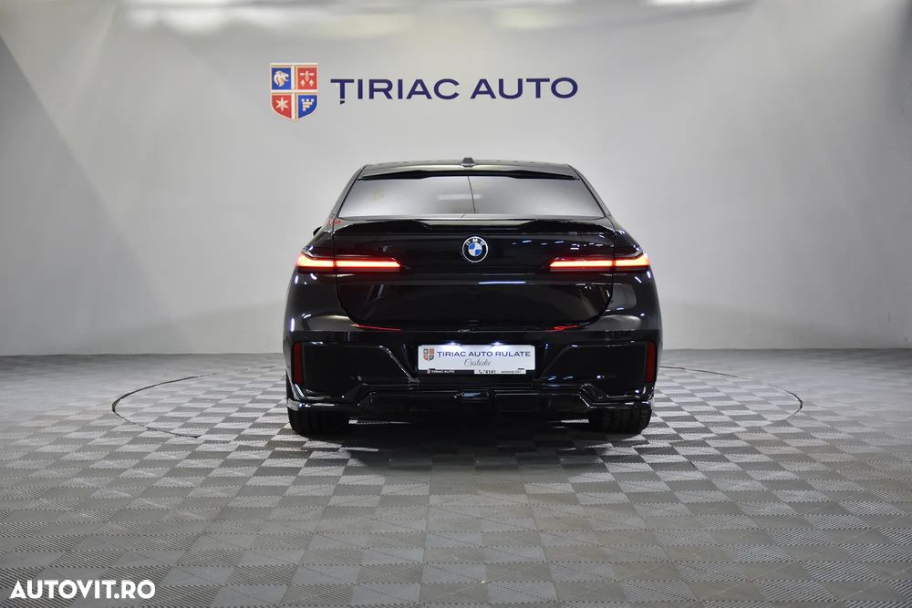 BMW Seria 7 740d xDrive MHEV - 5