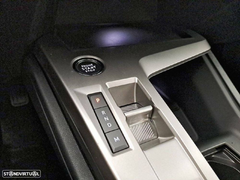 Peugeot 308 1.2 Hybrid Style e-DCS6 - 21