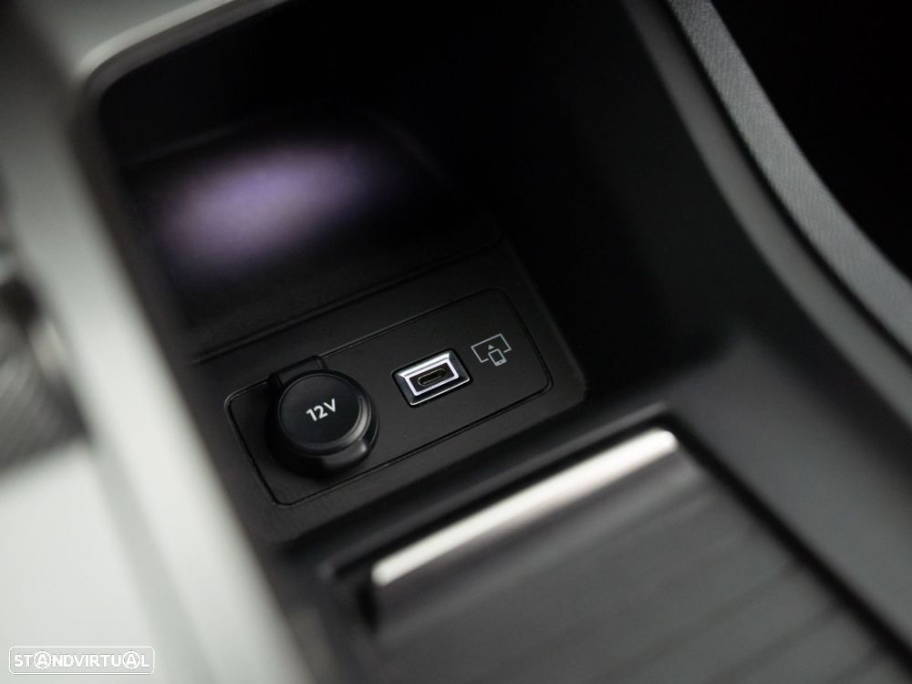 Peugeot 308 SW 1.5 BlueHDi Style EAT8 — fotografia 25