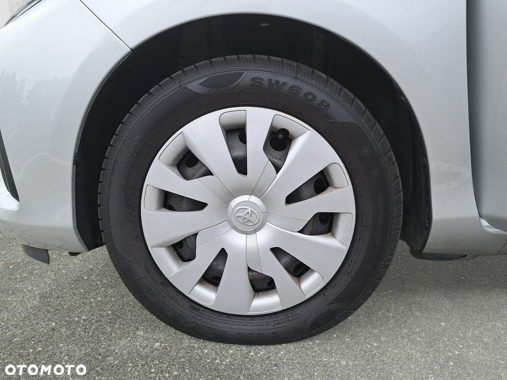 Toyota Yaris - 9