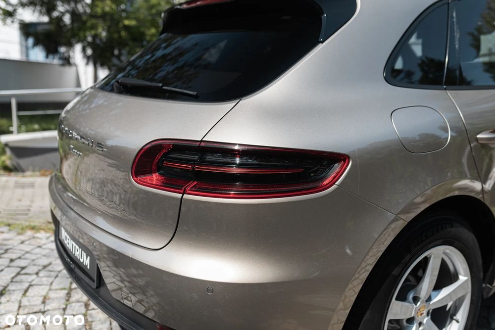 Porsche Macan - 10