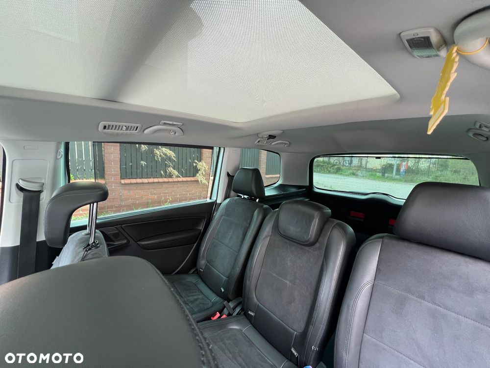 Volkswagen Sharan 2.0 TDI Blue Motion Highline - 12