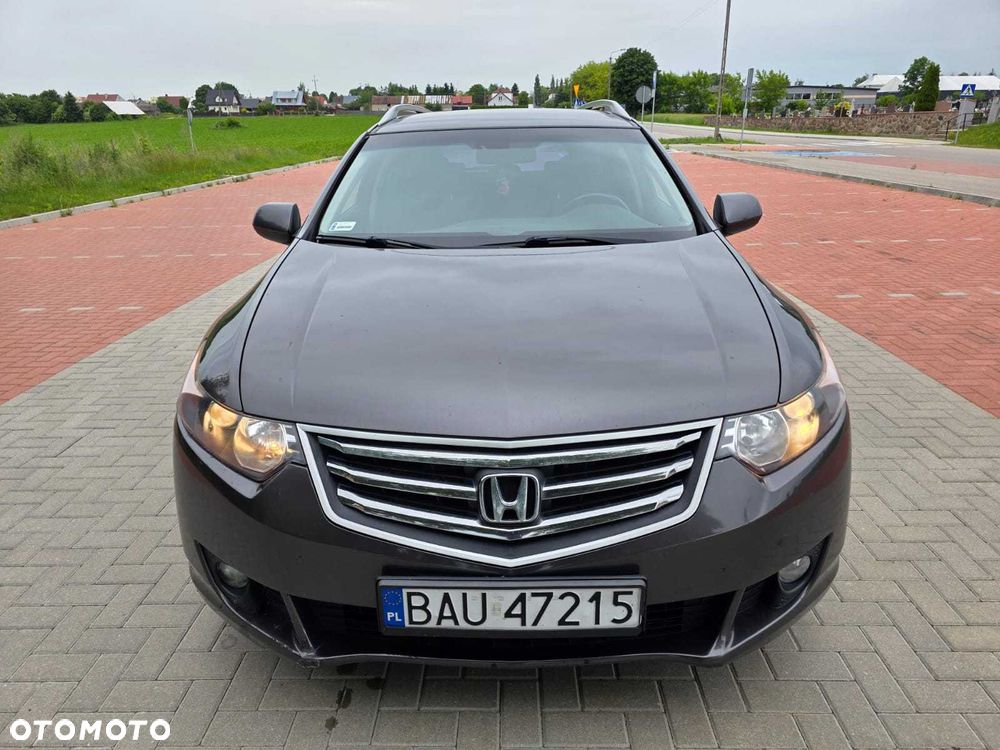 Honda Accord - 2