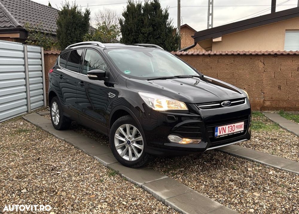 Ford Kuga 1.5 EcoBoost 2x4 Titanium