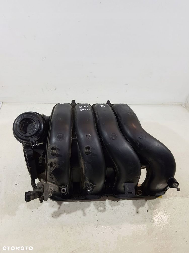 kolektor ssący toyota rav 4 avensis t25 2.0 vvt-i - 2