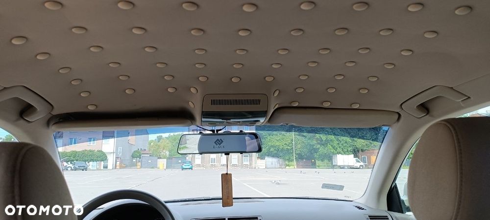 Audi A4 Limousine - 11