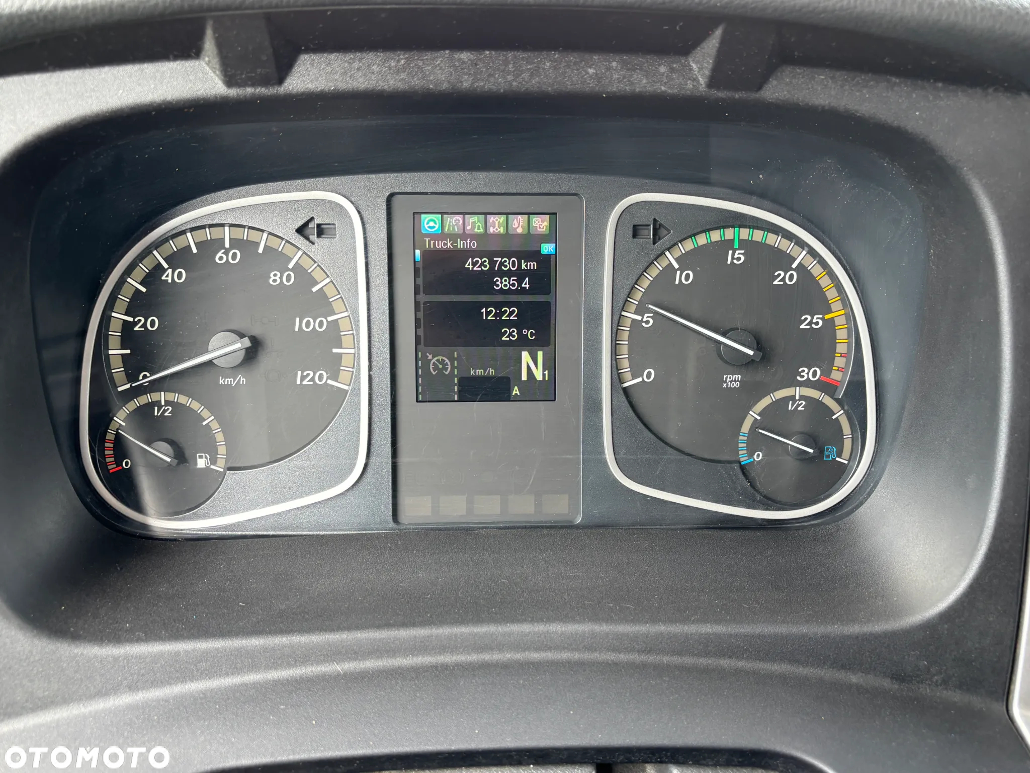Mercedes-Benz ATEGO 1527 , chłodnia Termoking 800R, winda załadowcza 2 tony 2021 rok, jednokomorówka , świeżo po serwisie agregatu - 28