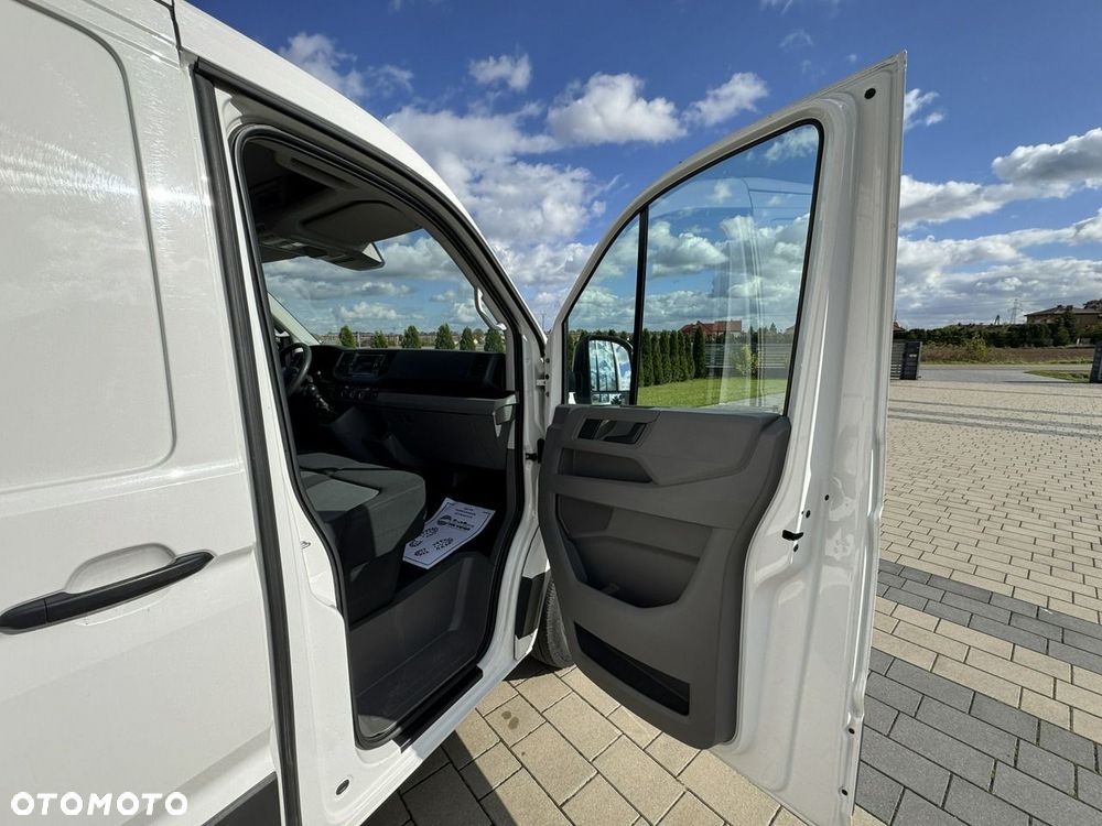Volkswagen Crafter - 34