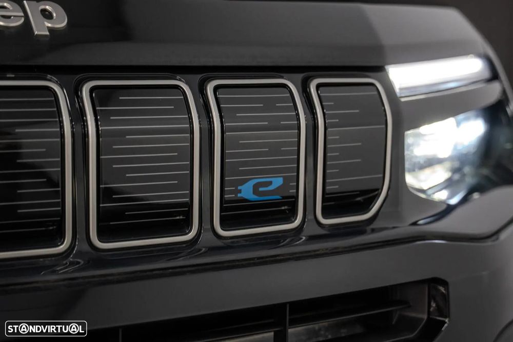 Jeep Avenger 54 kWh Summit - 4