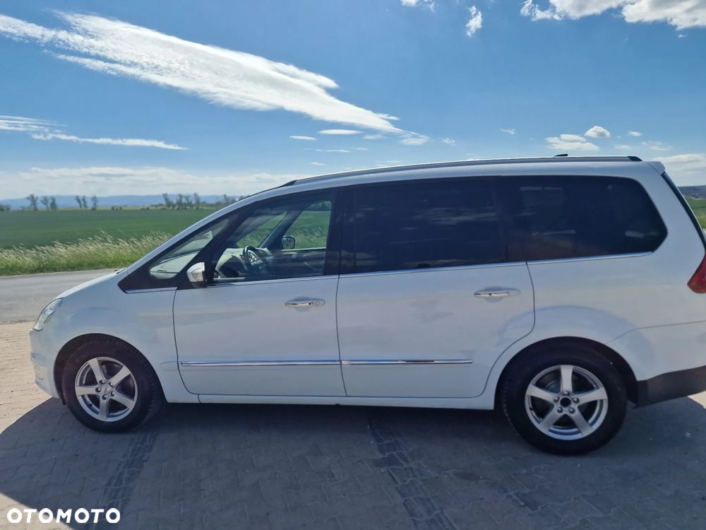 Ford Galaxy 2.0 TDCi Platinium X (Titanium) MPS6 - 15