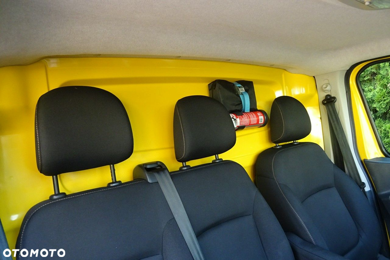 Renault Trafic - 19