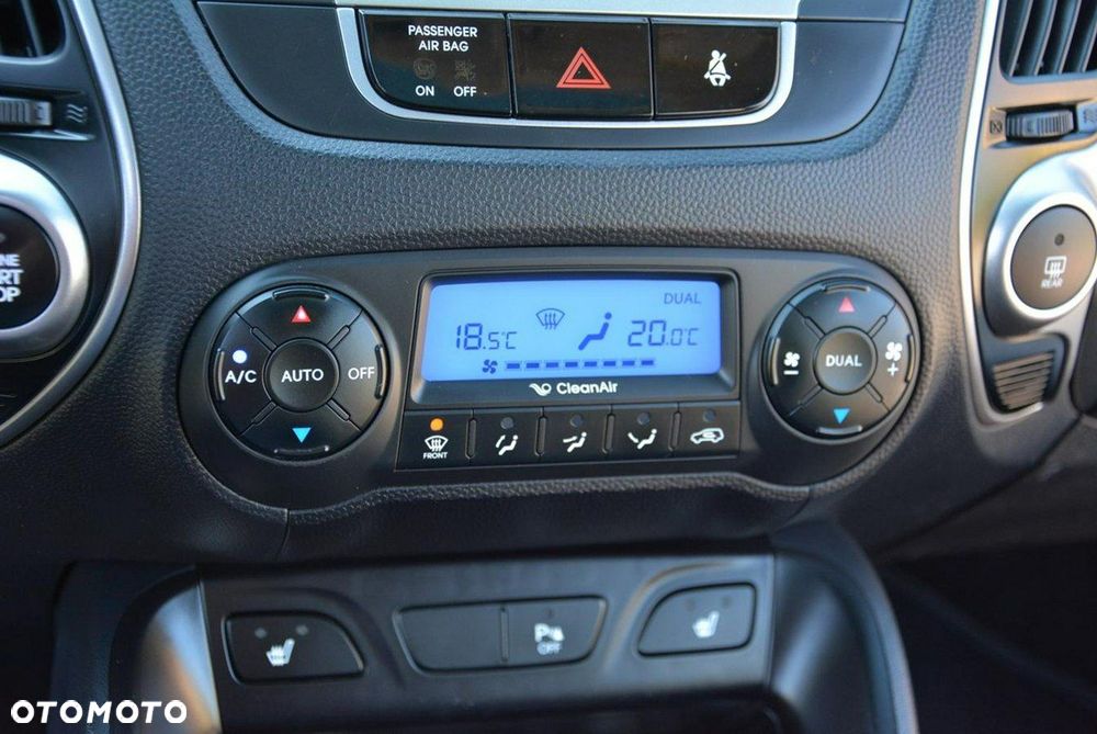 Hyundai ix35 2.0 CRDi Premium 2WD - 28