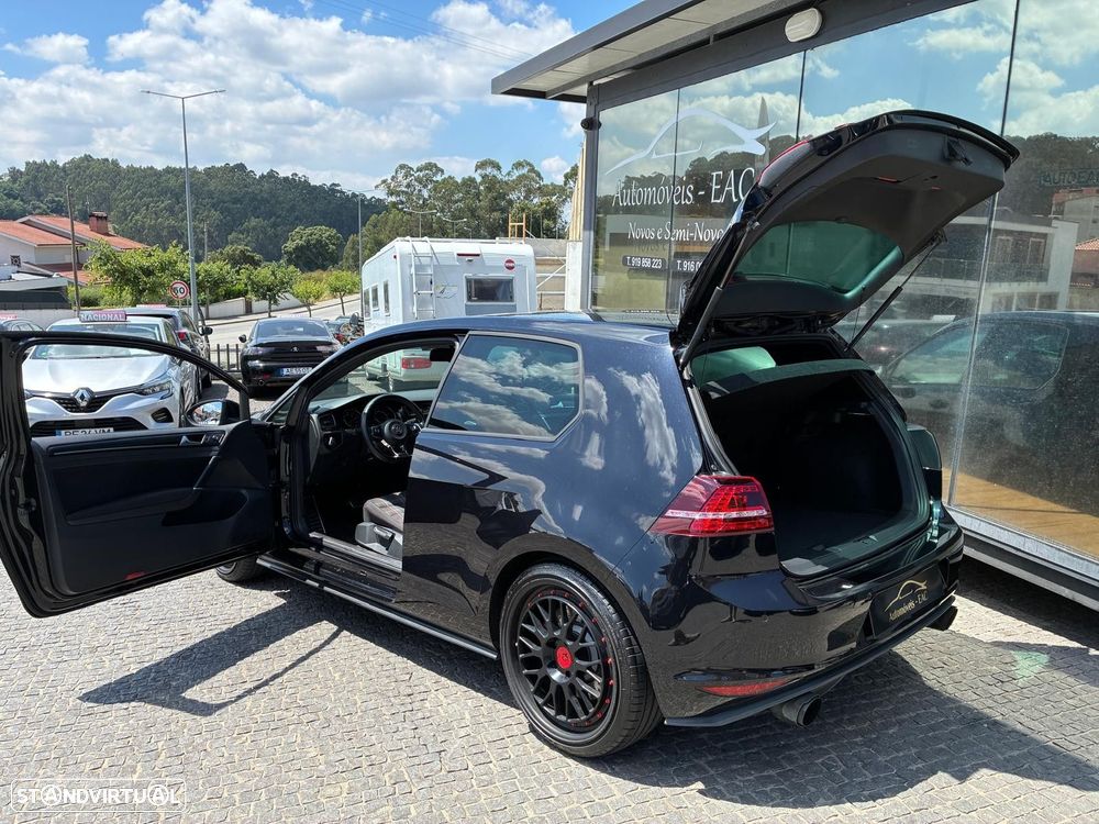 VW Golf 2.0 TSi GTi DSG Performance - 11