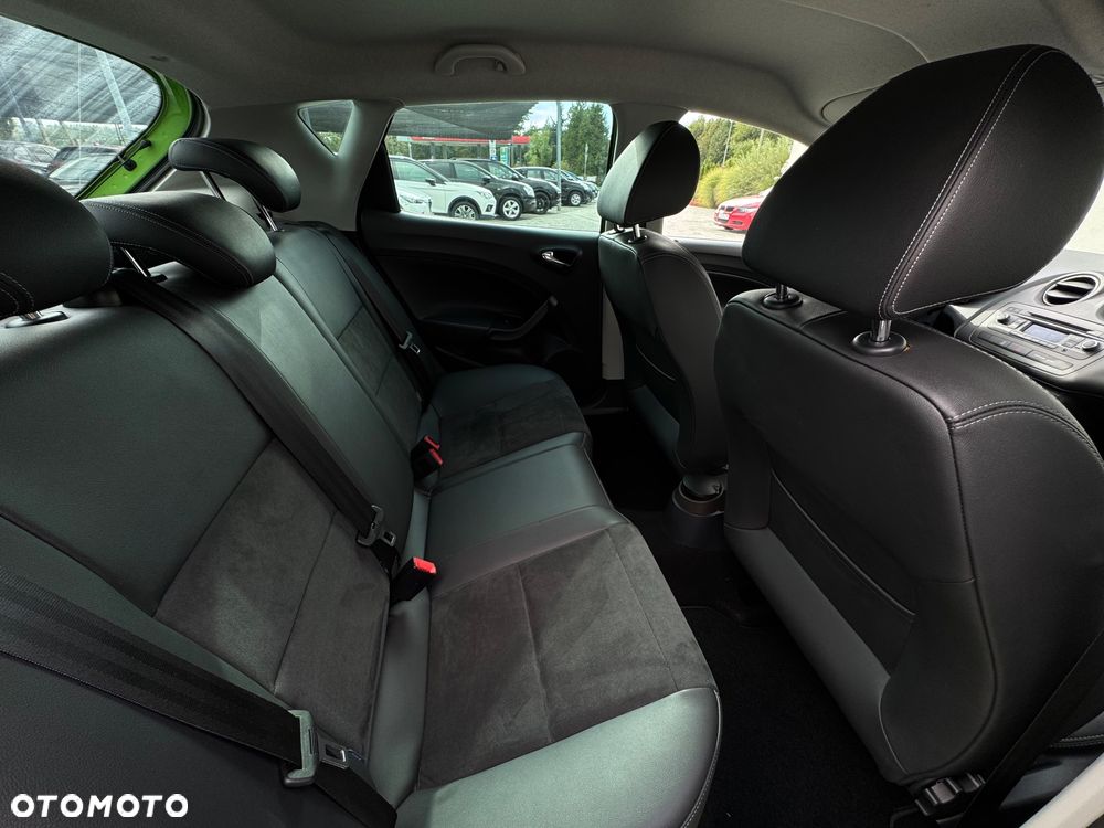 Seat Ibiza ver-1-6-16v-style - 31