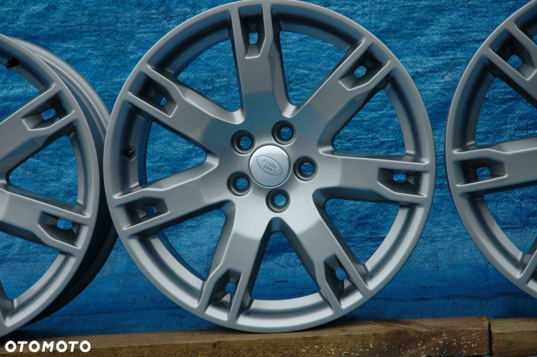 LAND ROVER EVOQUE 8Jx18'' ET45 5x108 BJ32BA - 8