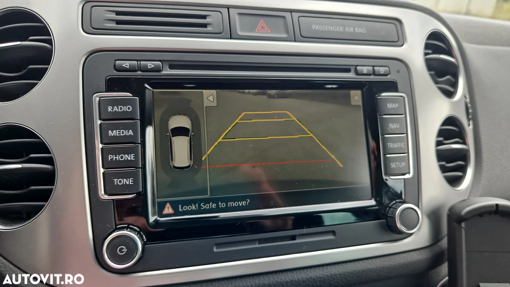 Volkswagen Tiguan 2.0 TDI 4Motion DSG Sport & Style - 12