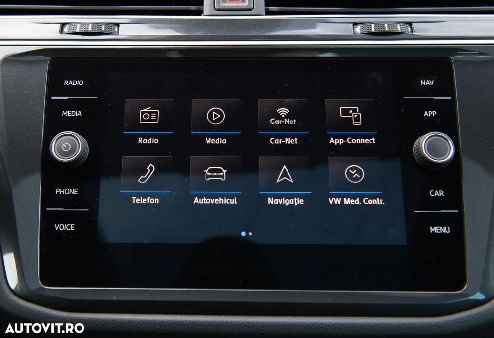 Volkswagen Tiguan - 22