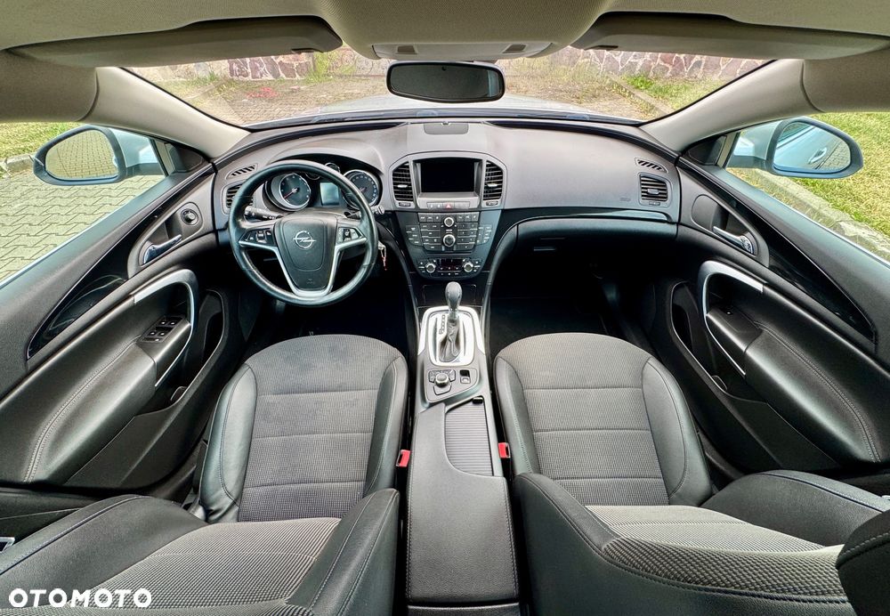 Opel Insignia - 12