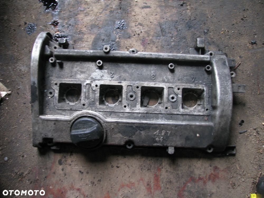 POKRYWA ZAWORÓW 1.8T AEB VW PASSAT B5 AUDI A4 B5 058103475F