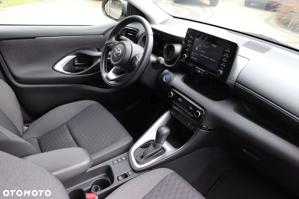 Toyota Yaris 1.5 VVT-i Team Deutschland - 5