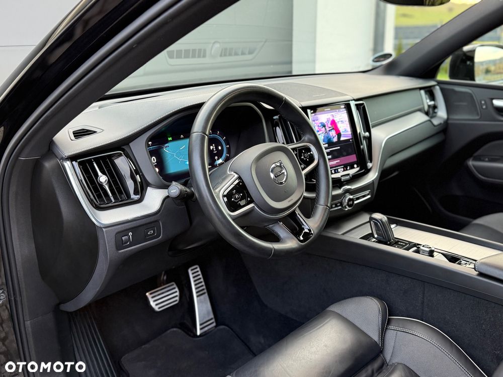 Volvo XC 60 B4 D AWD Geartronic RDesign - 13