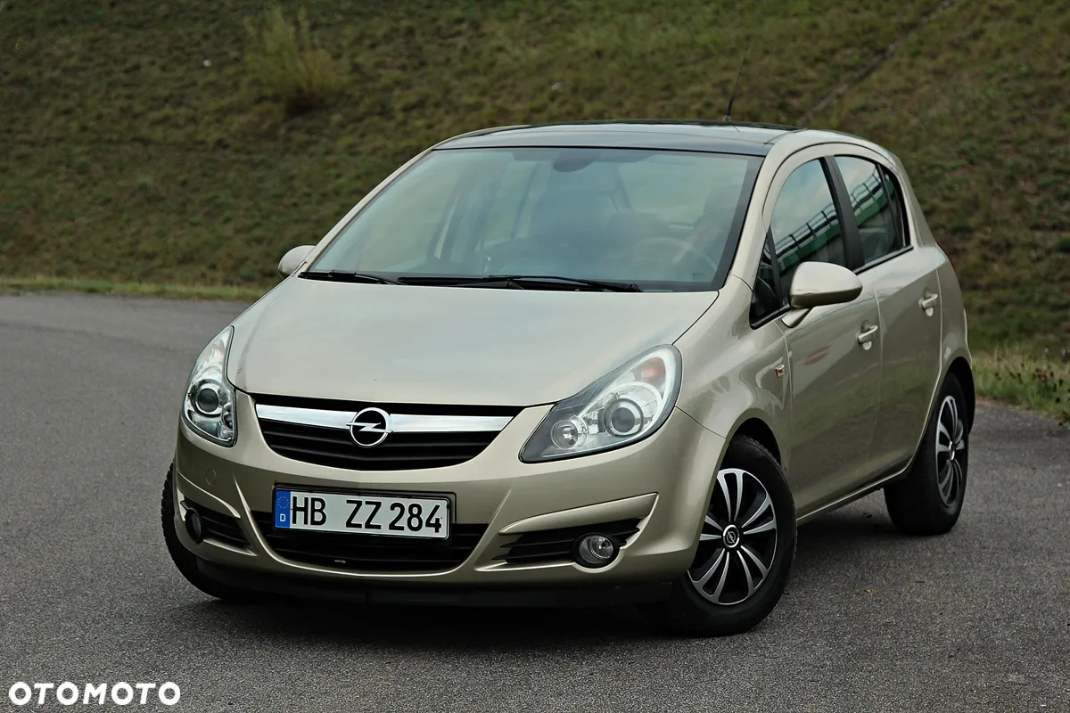 Opel Corsa 1.4 Cosmo - 4