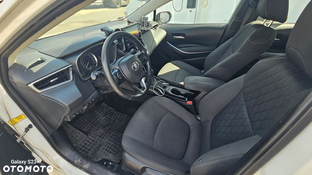 Toyota Corolla 1.8 Hybrid Comfort - 4