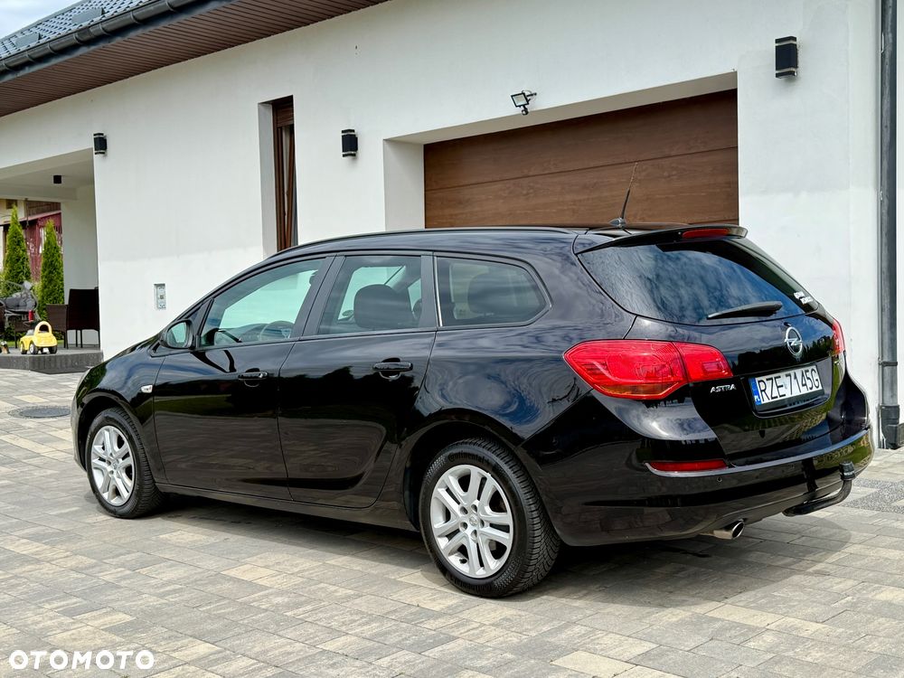 Opel Astra 1.4 Turbo - 8