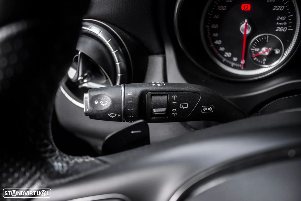 Mercedes-Benz CLA 180 d Shooting Brake Aut. - 16
