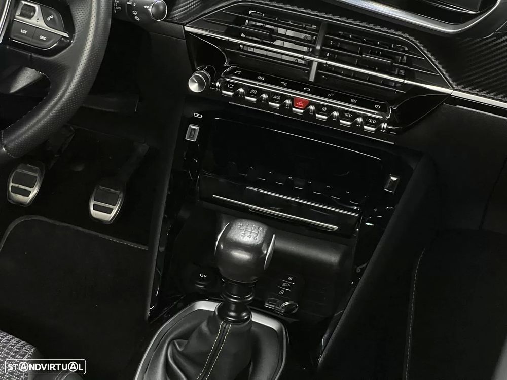 Peugeot 208 1.2 PureTech GT - 16