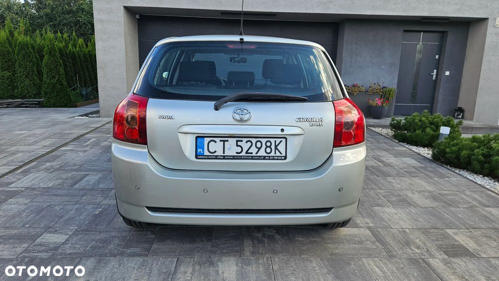 Toyota Corolla 1.4 D-4D - 7
