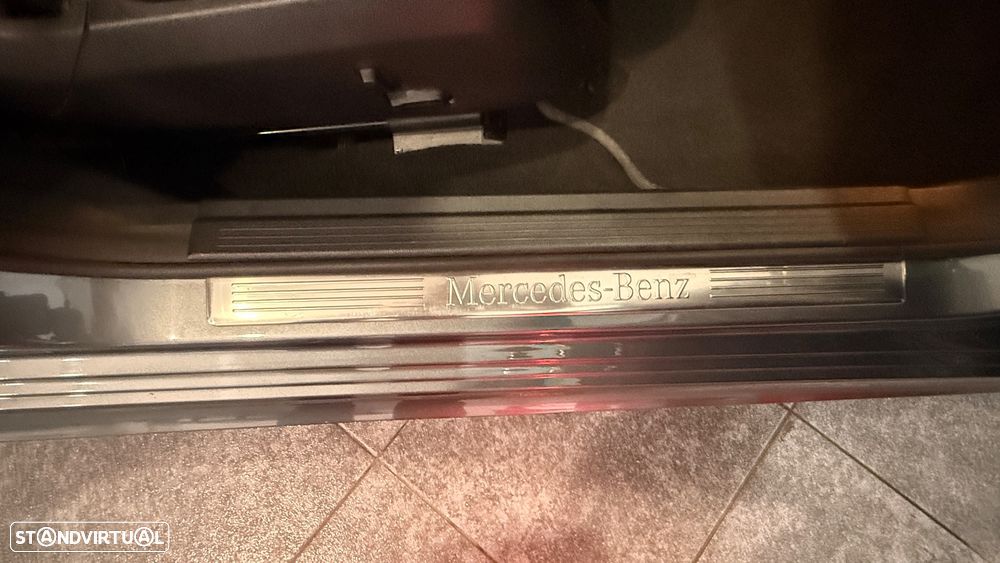 Mercedes-Benz E 250 BlueTEC Avantgarde Auto. - 50