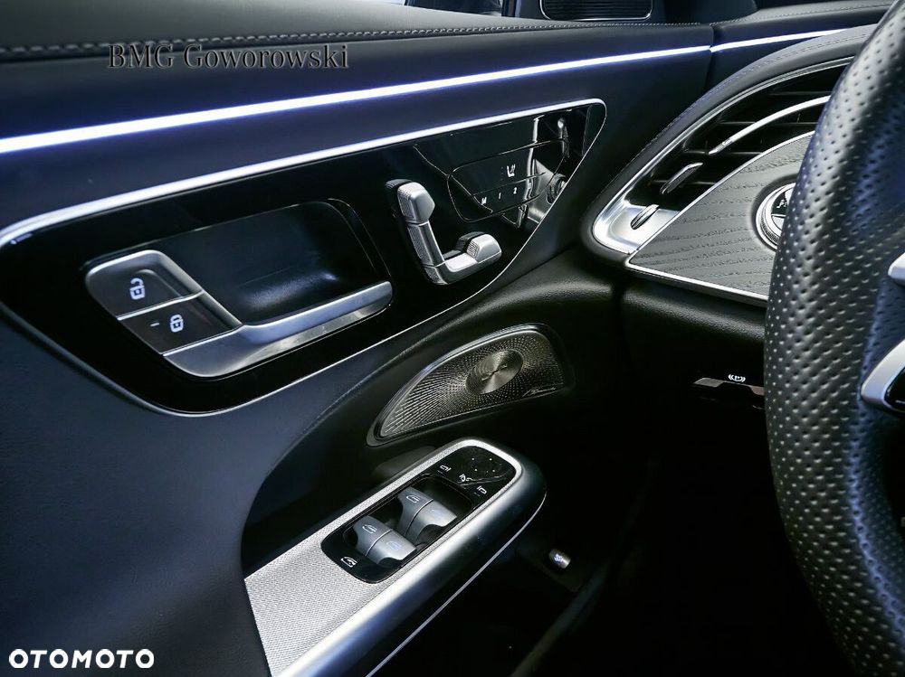 Mercedes-Benz Klasa E - 19