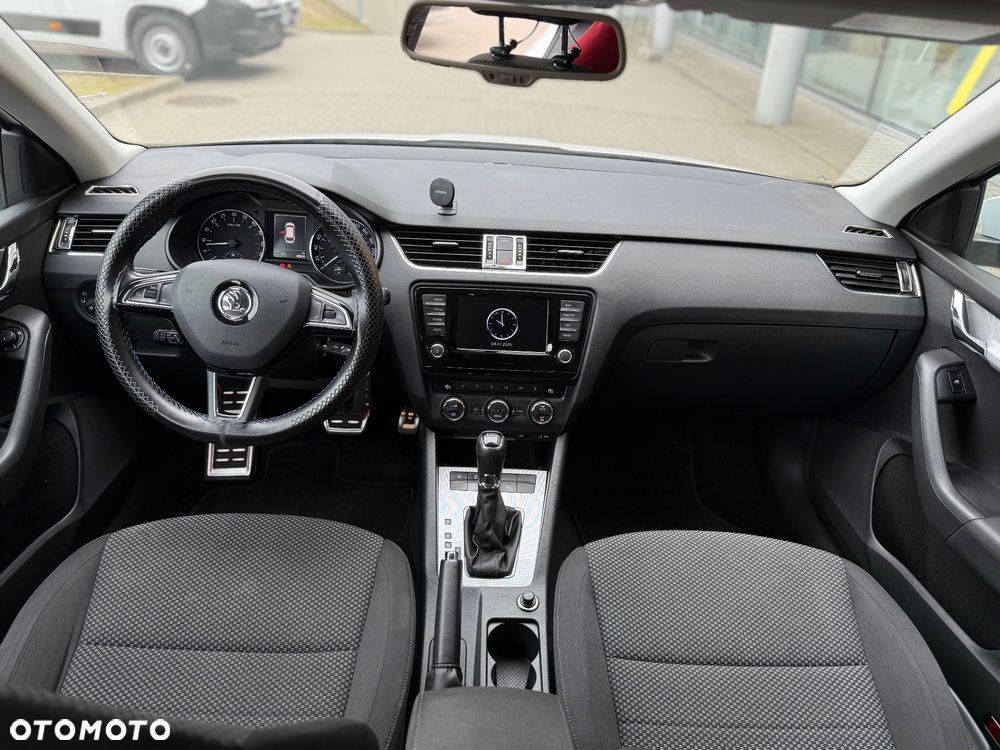 Skoda Octavia 1.6 TDI (Green tec) DSG Ambition - 14