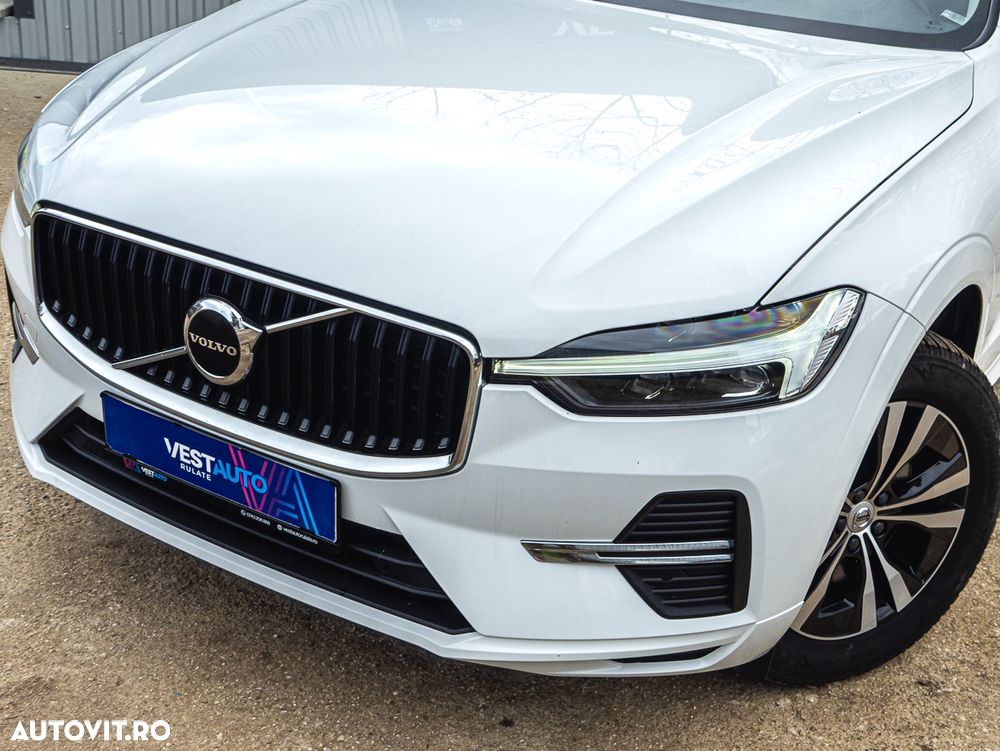 Volvo XC 60 B4 D AWD Geartronic Momentum - 39