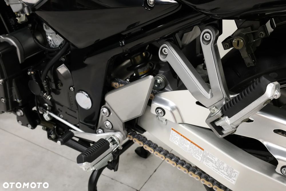 Suzuki Bandit - 22