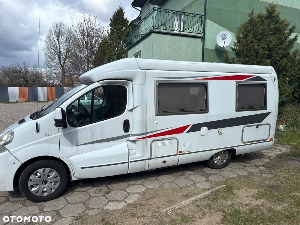 Renault TRAFIC - 1