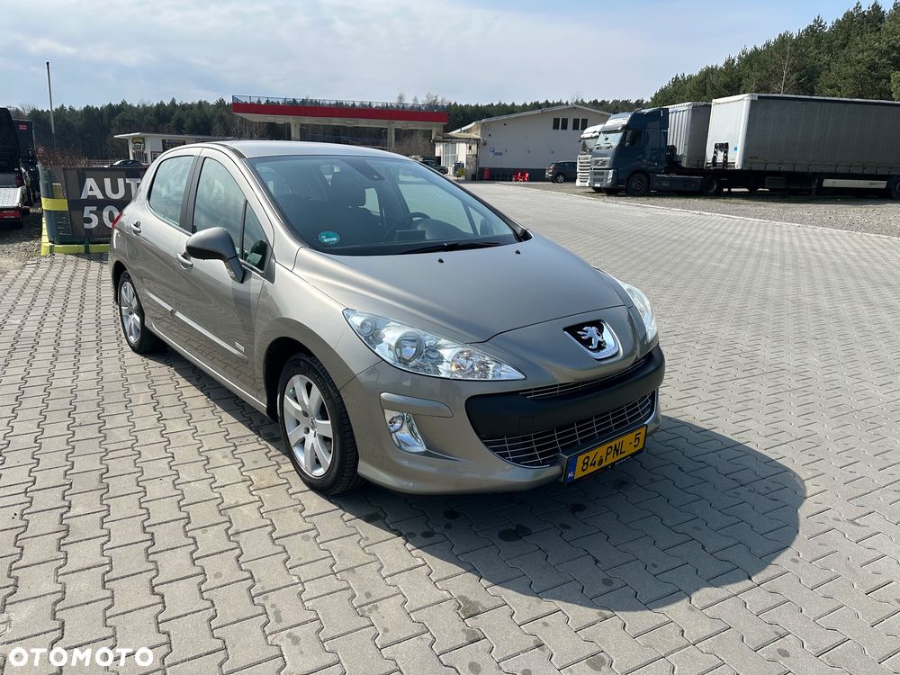 Peugeot 308 120 VTi Millesim 200 - 5