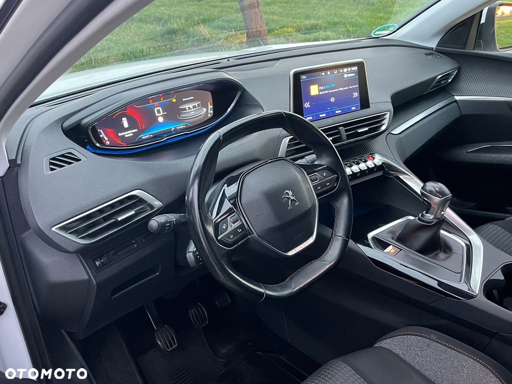 Peugeot 3008 - 12