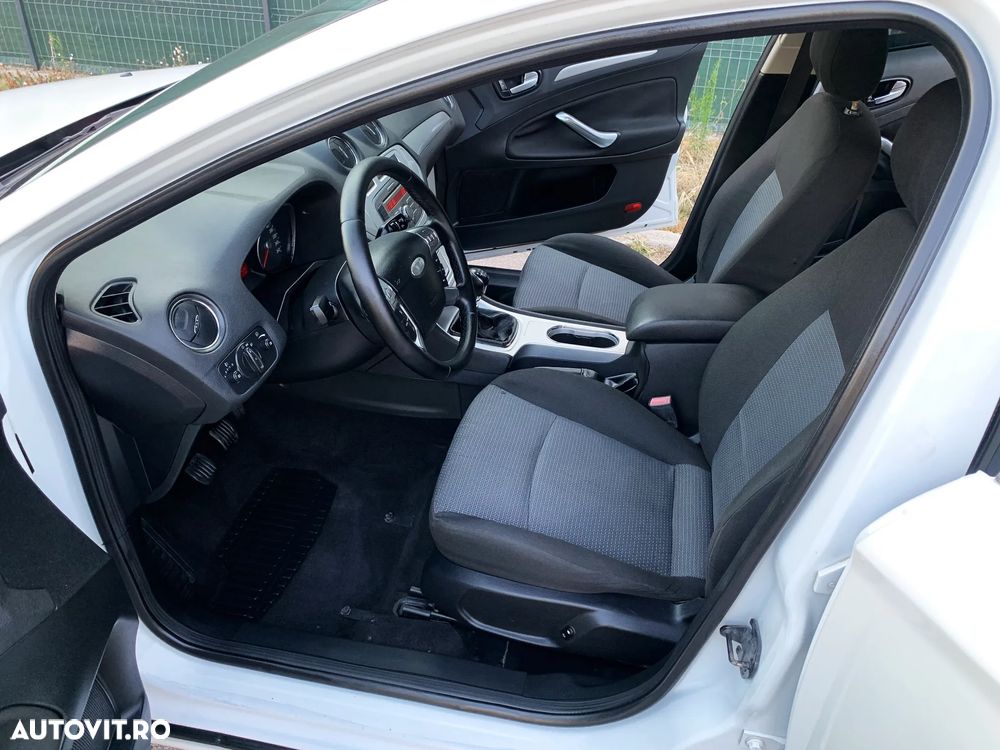 FORD Mondeo 2008 — imagine 18