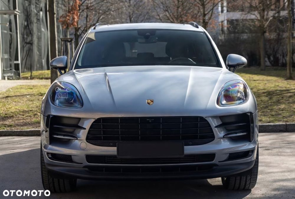 Porsche Macan - 4