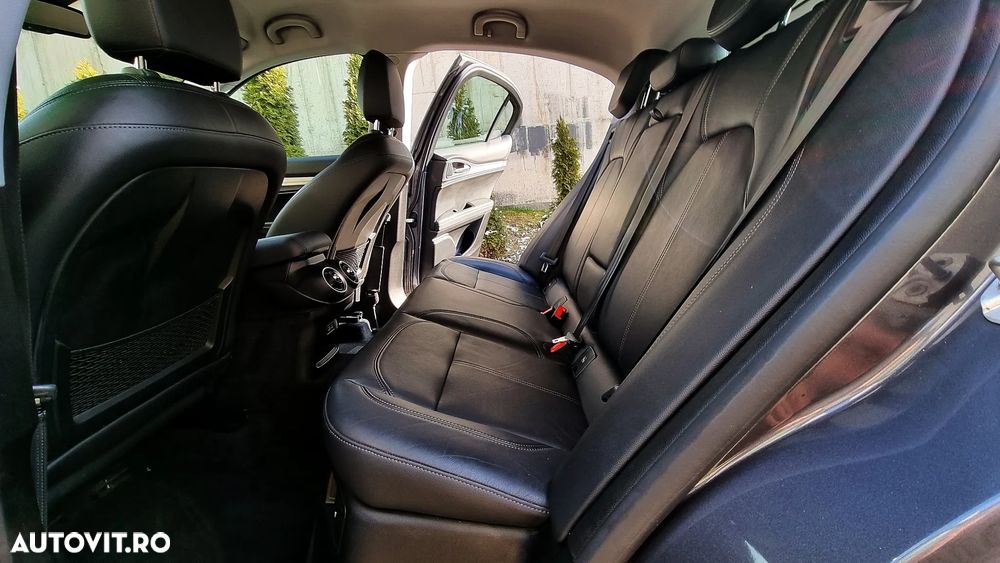 Alfa Romeo Stelvio 2.2 16V AT8 Super - 15